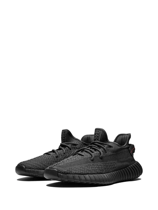 Yeezy Boost 350 V2 Black reflective - Image 3