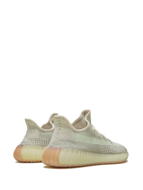 Yeezy Boost 350 V2 Citrin - Image 3