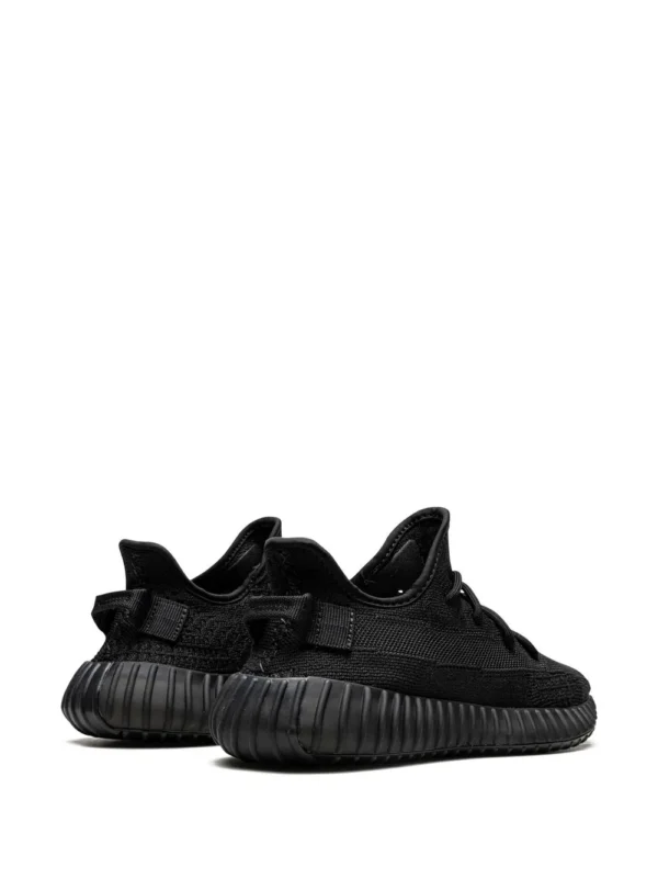 Yeezy Boost 350 V2 Onix - Image 3