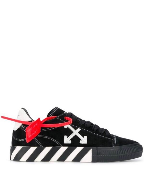 Off-White Low “Vulcanized” Black/White