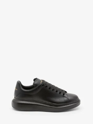 Alexander McQueen All Black