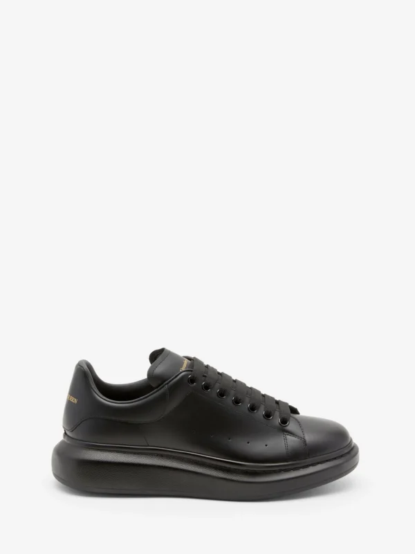 Alexander McQueen All Black