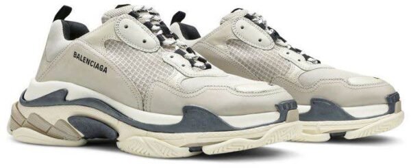Balenciaga Triple S Vanille - Image 3