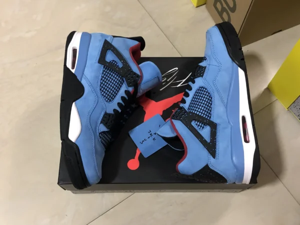 Air Jordan 4 x Travis Scott Cactus Jack - Image 2