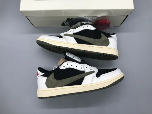 Air Jordan 1 Low OG Olive x Travis Scott - Image 2