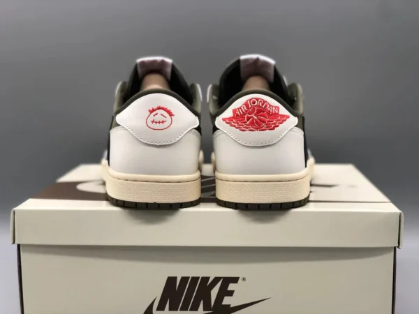 Air Jordan 1 Low x Travis Scott “Medium Olive” - Image 4