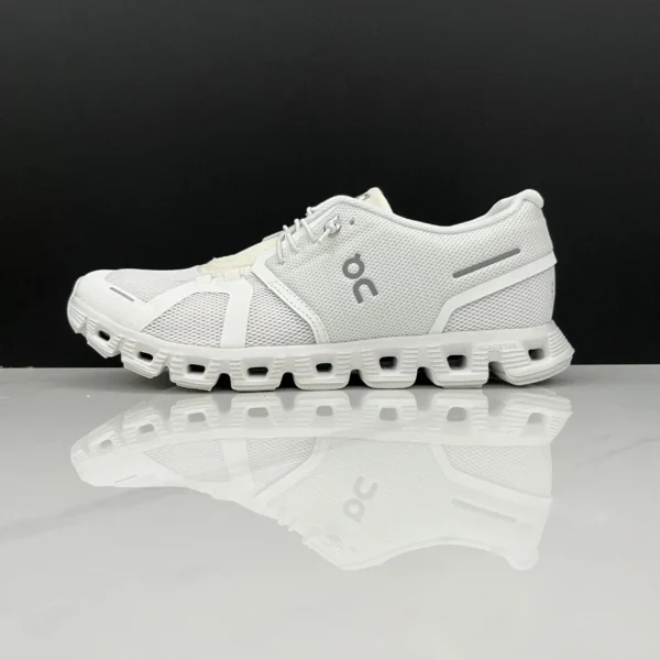 On Running Cloudrunner 5 White - Image 4