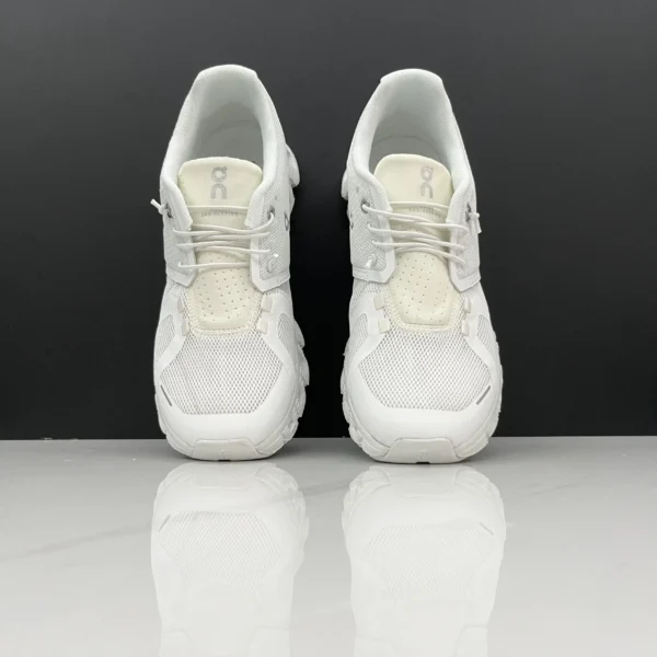 On Running Cloudrunner 5 White - Image 5