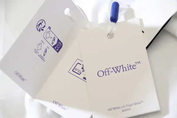 Off-White Playera Fresco Logo White - Image 5