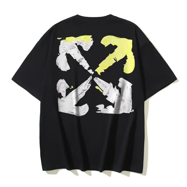 Off-White Playera Arrow- Print Black