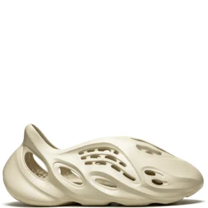 Yeezy Foam Runner Sand