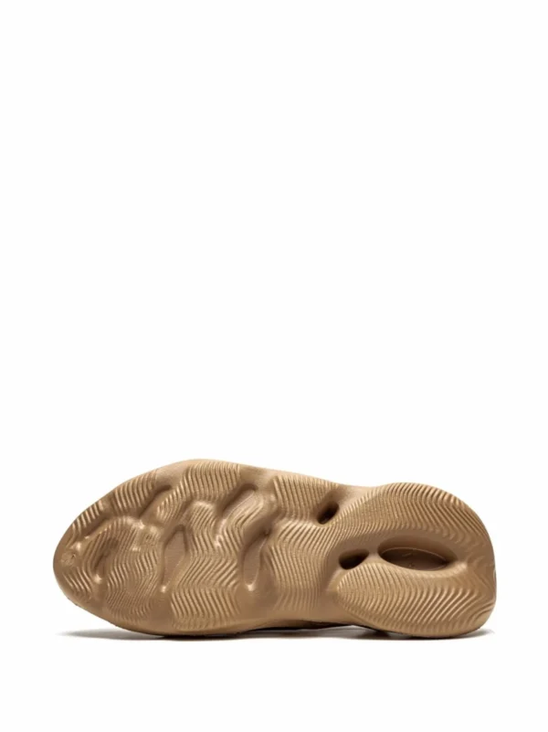 Yeezy Foam Runner Ochre - Image 2