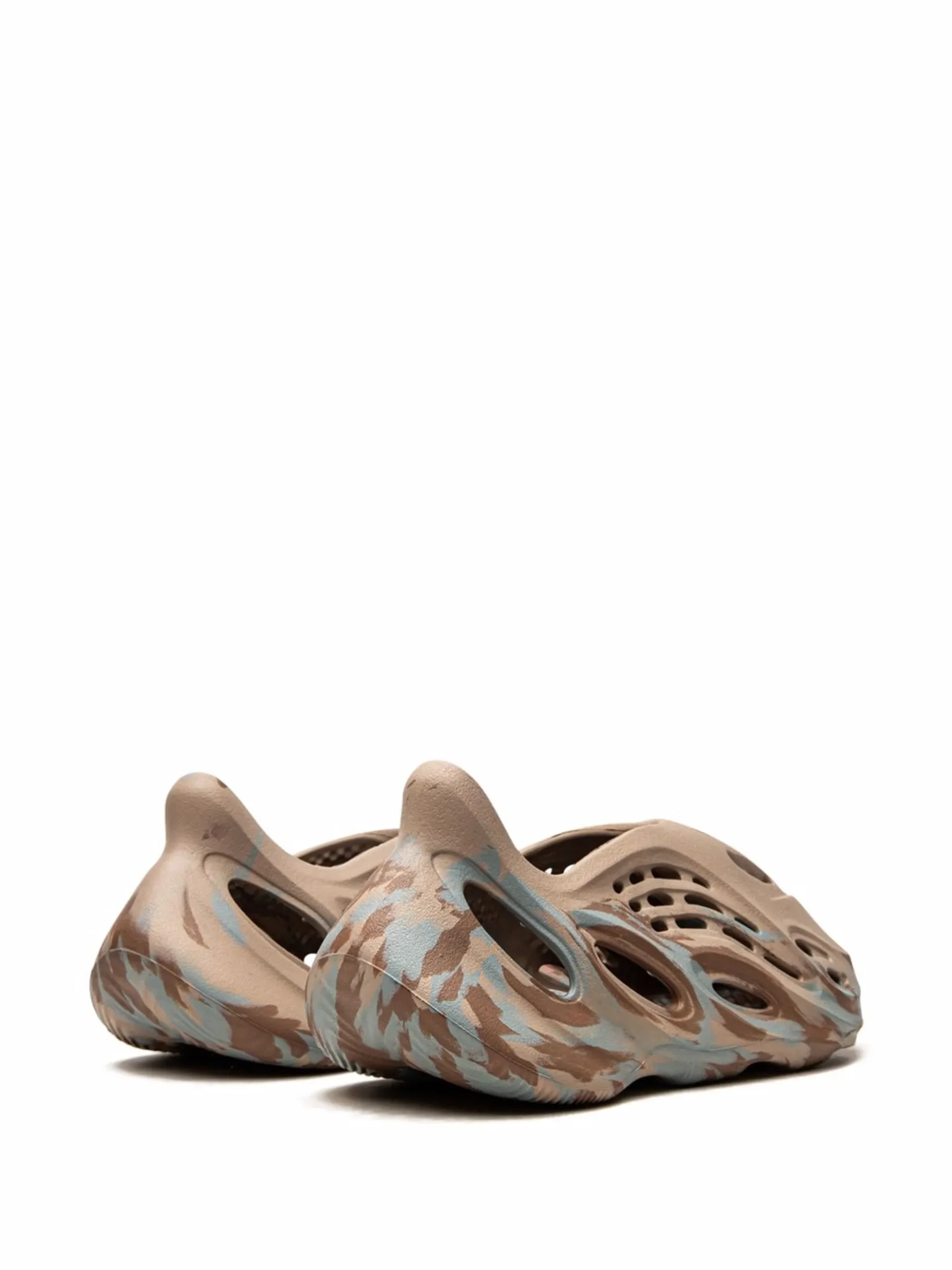 Yeezy Foam Runner Mx Sand Grey - Image 3