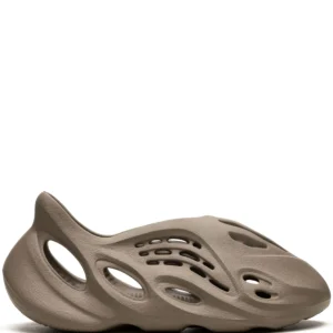 Yeezy Foam Runner Stone Taupe